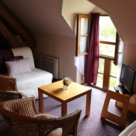 Le Clos De Chatres Oisly Szoba fotó