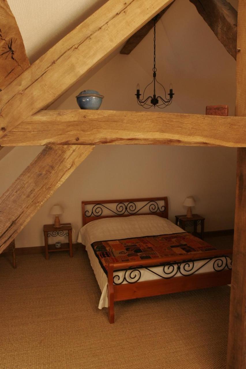 Le Clos De Chatres Oisly Kültér fotó